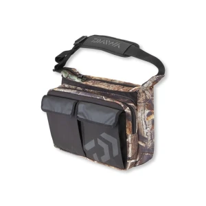 Geanta Daiwa Carrier Neagra/camo M 39x30x22cm
