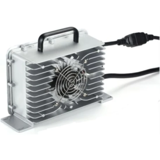 Incarcator Roypow Ip66 Ladegerat 24v 30a