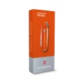 Briceag Victorinox Classic Colors Transparent, Fire Opal - 0.6223.T82G Briceag Victorinox Classic Colors Transparent, Fire Opal - 0.6223.T82G