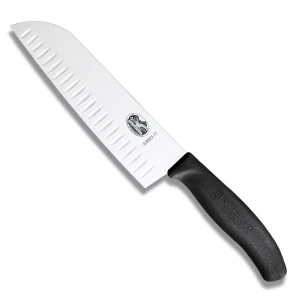 Cutit Bucatarie Victorinox SwissClassic Santoku Knife, Lama Gofrata 17cm, Negru, Cutie Cadou Cutit Bucatarie Victorinox SwissClassic Santoku Knife, Lama Gofrata 17cm, Negru, Cutie Cadou