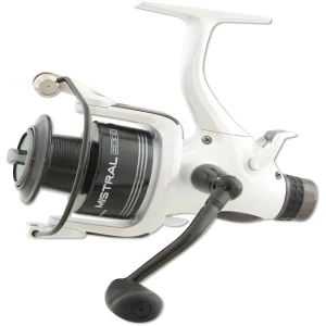 Mulineta Nevis Mistral 6000