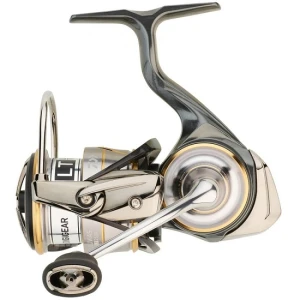 Mulineta Daiwa Luvias Fc Lt 3000d 9rul/300mx018mm/5,2:1