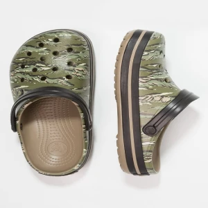 Papuci Crocs Crocband Graphic Clog Dark Camo Green Marimea 41,42 M8w10