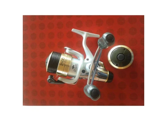 Mulineta Shimano Stradic Gtm-rb 2500