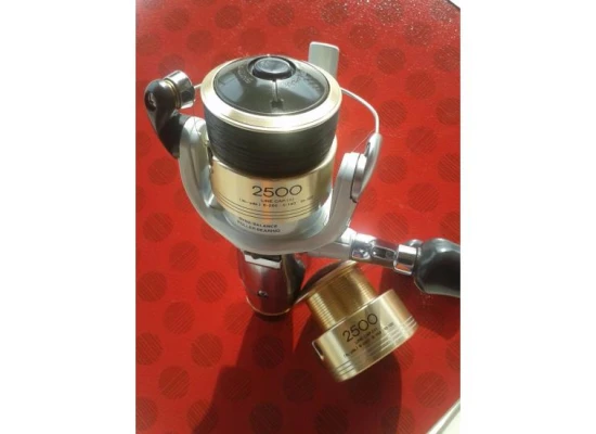 Mulineta Shimano Twin Power Xt-rb 2500