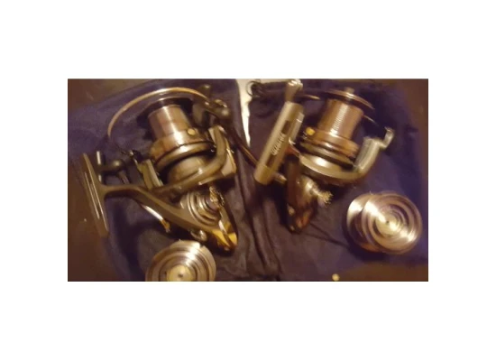  Vand Doua Mulinete Daiwa Emcast 5500 A